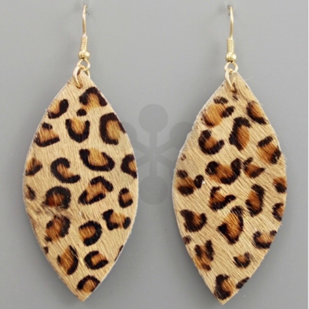 Leopard faux leather earrings